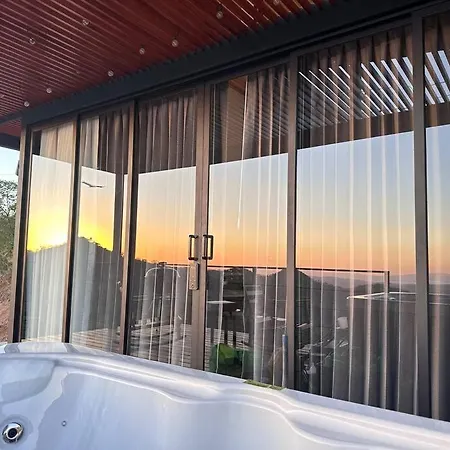 Goldenview+ Aire Acondicionado+Jacuzzi Villa Monteverde Exterior foto