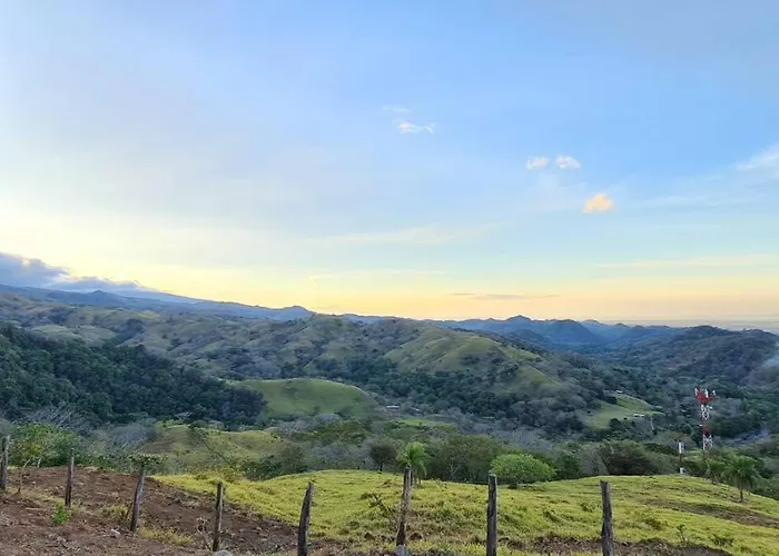 Goldenview+ Aire Acondicionado+Jacuzzi