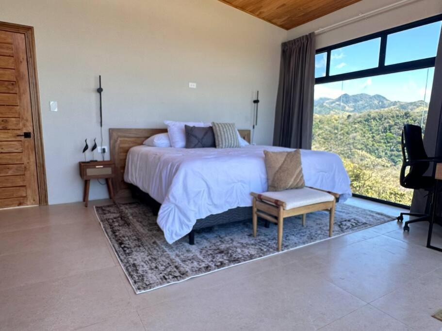 Goldenview+ Aire Acondicionado+jacuzzi * Monteverde