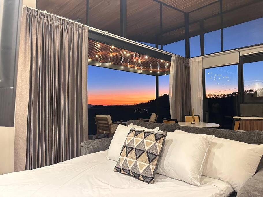 Goldenview+ Aire Acondicionado+jacuzzi Monteverde