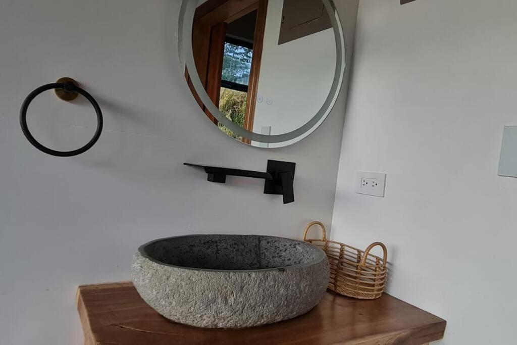 Goldenview+ Aire Acondicionado+jacuzzi *