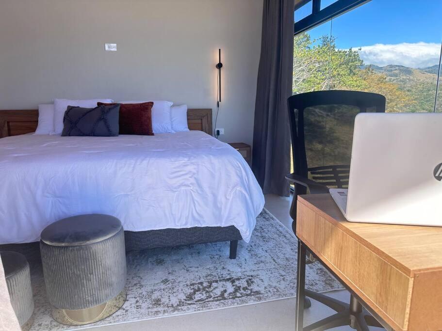 Goldenview+ Aire Acondicionado+jacuzzi