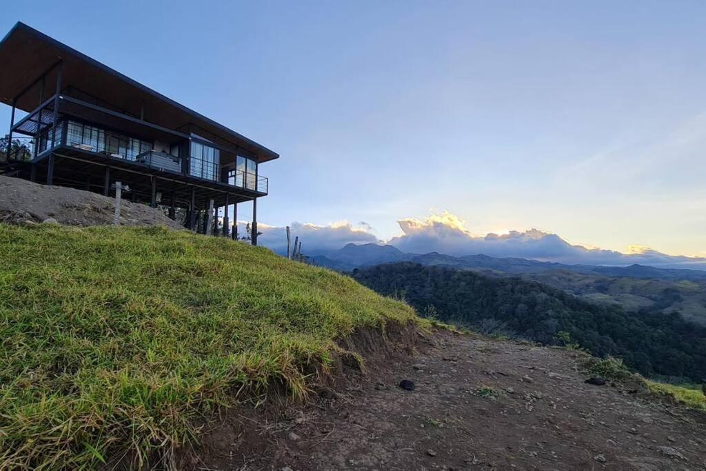 Villa Goldenview+ Aire Acondicionado+jacuzzi